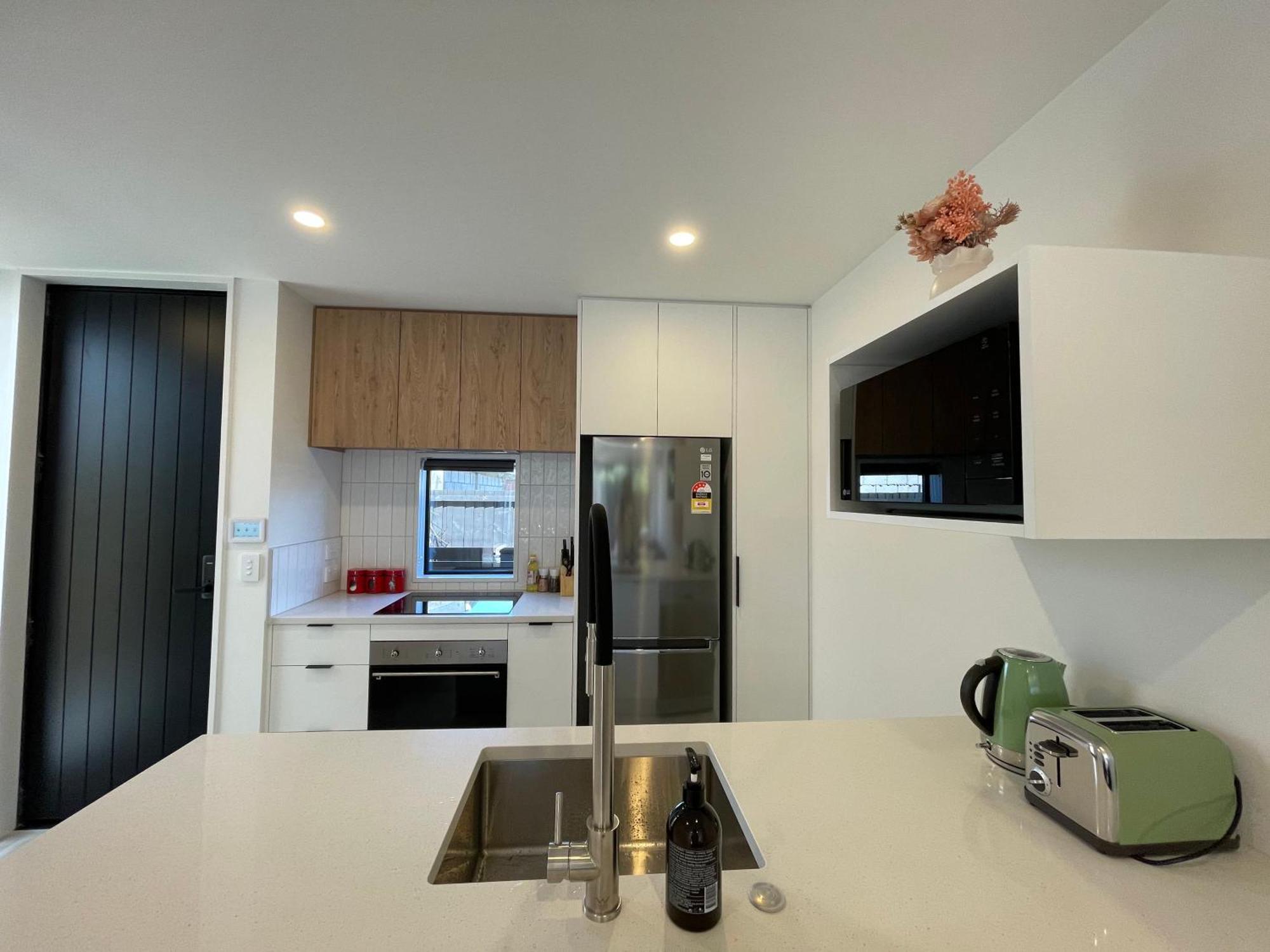 Luxury 2 Bedroom Townhouse Opposite Merivale Mall Christchurch Exterior foto